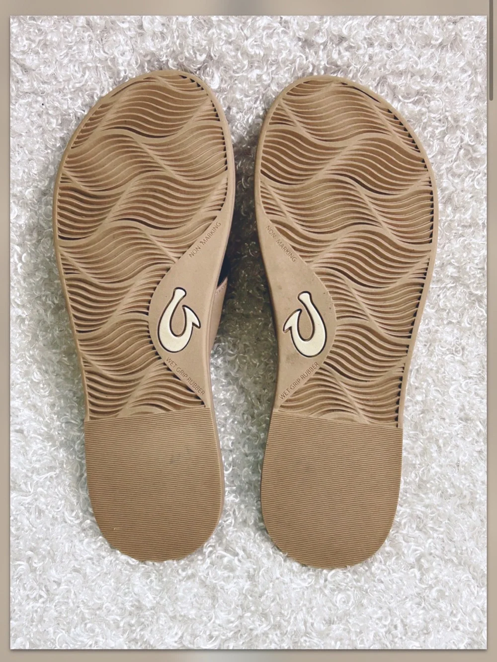 OluKai Womens La’i Taupe Slide Sandals